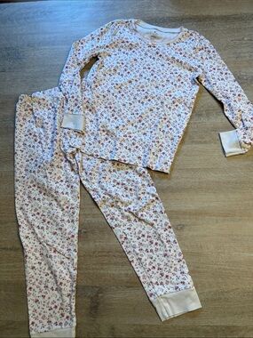 Petite Plume girls size 10 floral pajamas VGUC
